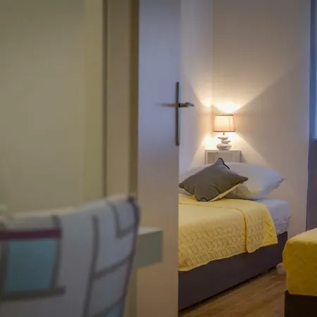 Appartement Charming And Sweet Vito In *
