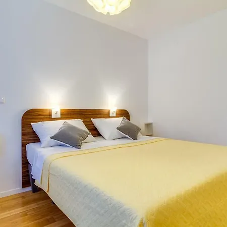 Charming And Sweet Vito In * Pula