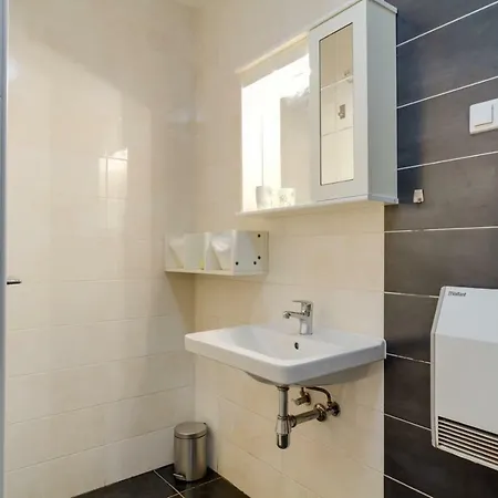 Apartment Charming And Sweet Vito In